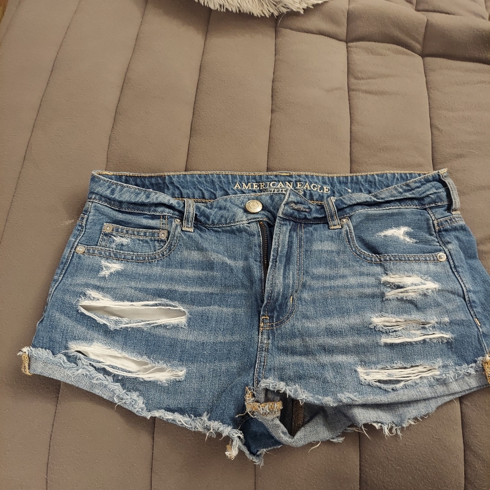 American eagle tomgirl shorts